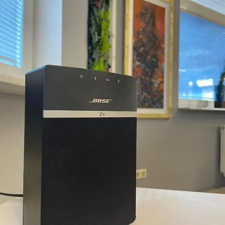 Stilvolles & Klimatisiertes Loft Mit Ausblick In Ferne 圣莱昂-罗特