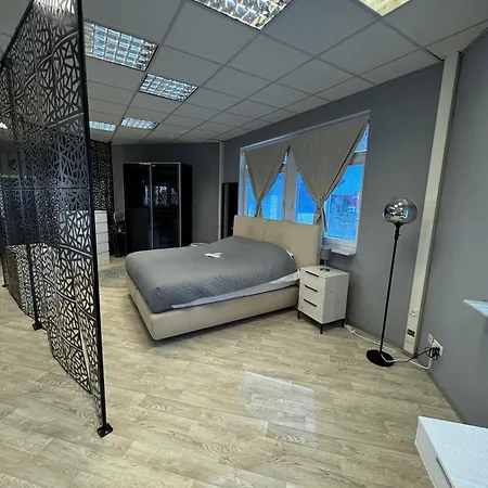 Stilvolles & Klimatisiertes Loft Mit Ausblick In Ferne